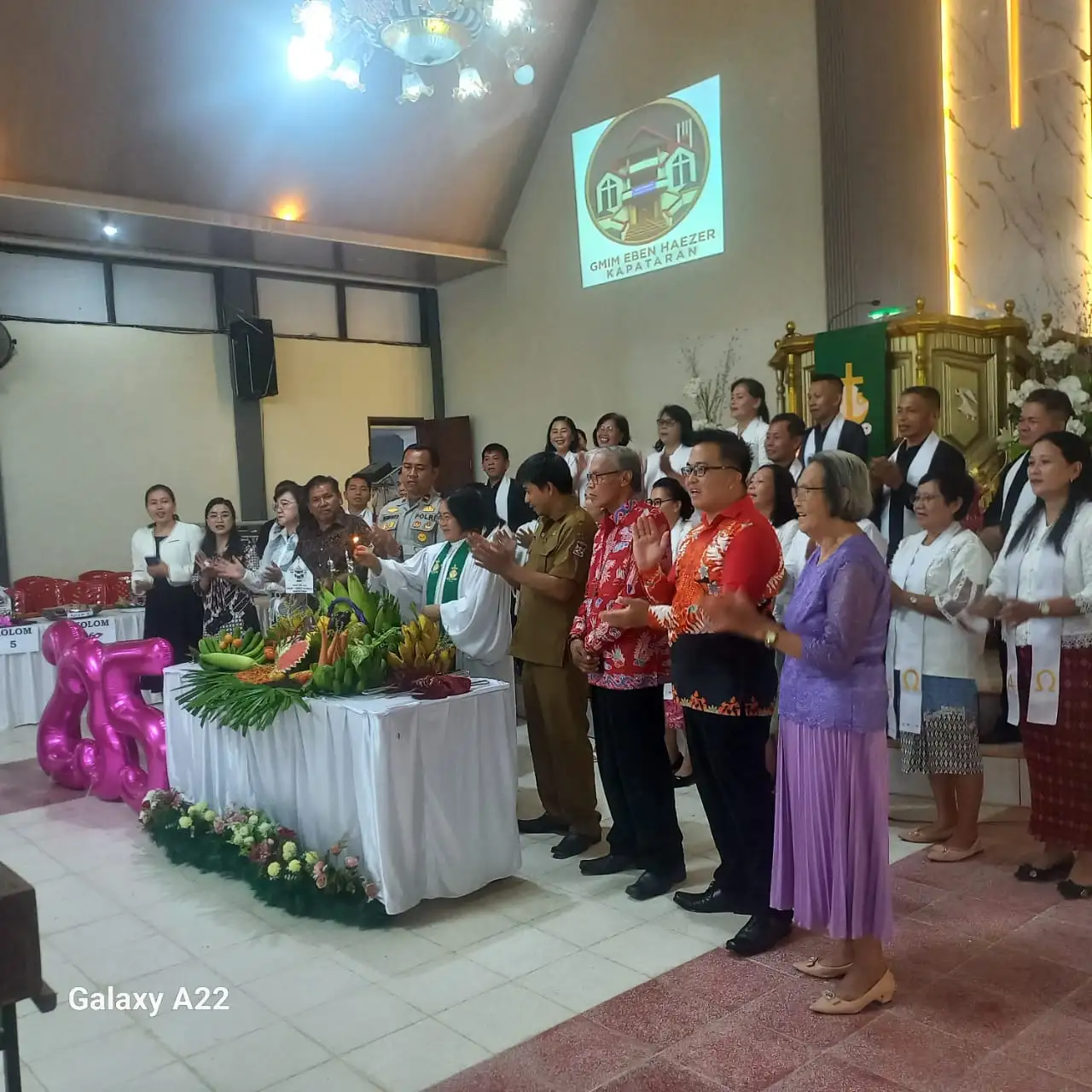 Sinergitas Polri, Gereja, dan Pemerintah di HUT ke-235 Jemaat GMIM Eben Haezer Kapataran